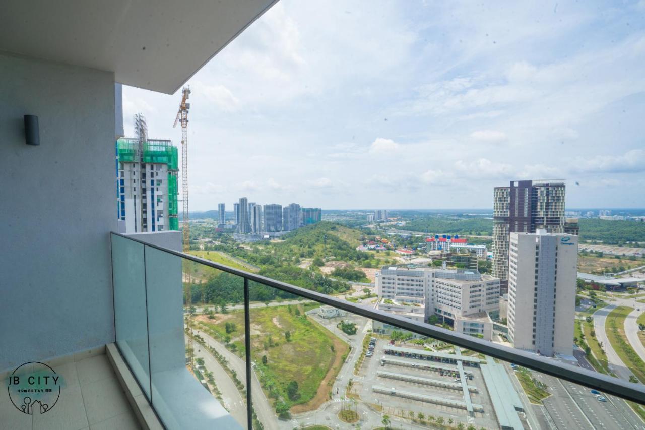 Grand Medini Suites By Rr Jbcity Nusajaya  Exterior foto