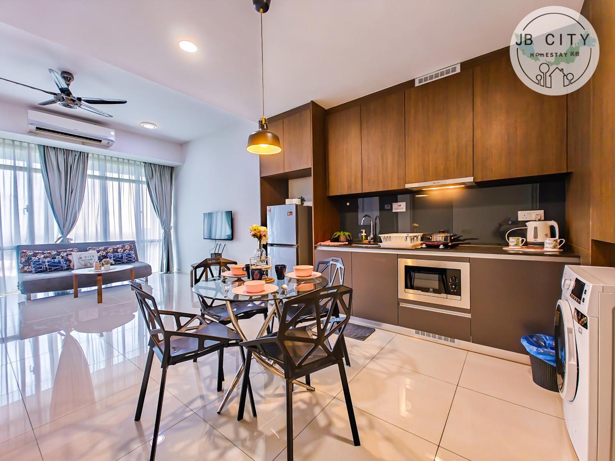 Grand Medini Suites By Rr Jbcity Nusajaya  Exterior foto